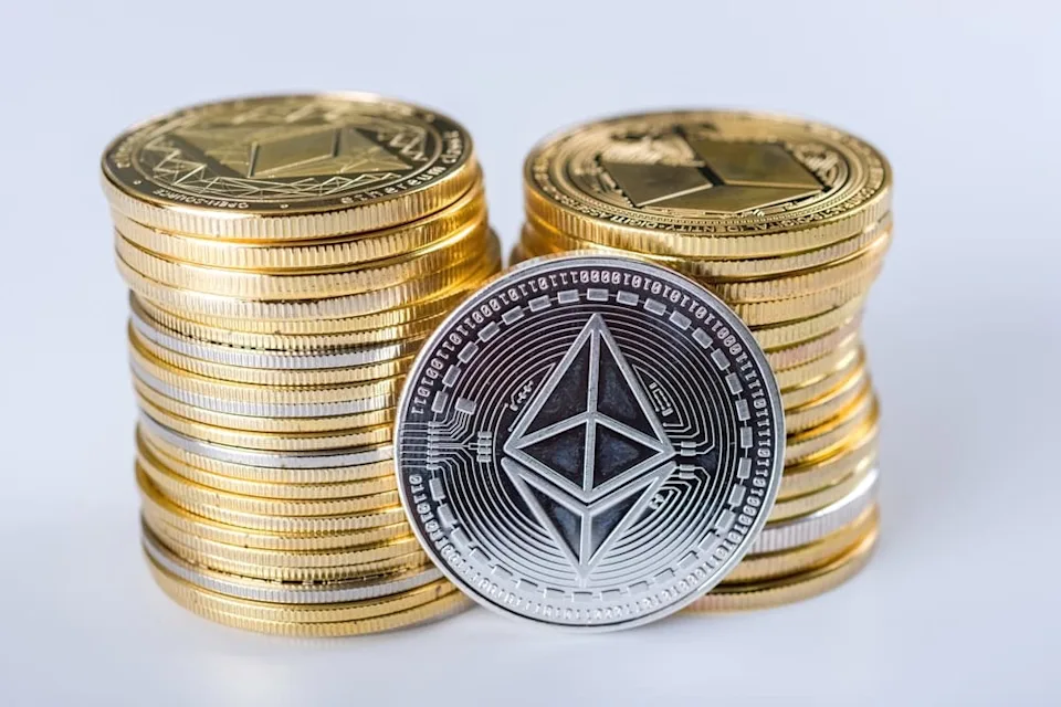 Comparativa de las principales blockchains en 2026: Ethereum, Solana, Sui, Avalanche y Base